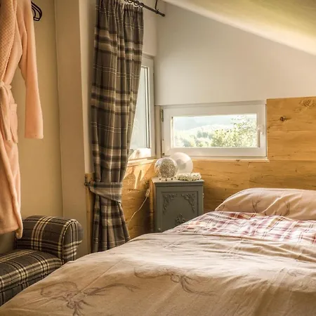 بيت خشبي 65 ينغولز