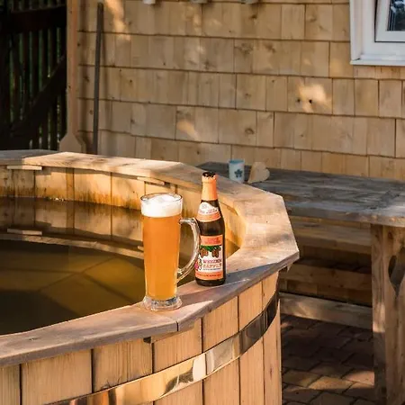 65 * Γιούνγκχολτς