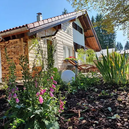 65 山林小屋 *